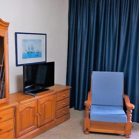 Apartamentos Astoria B - Бенидорм Экстерьер фото