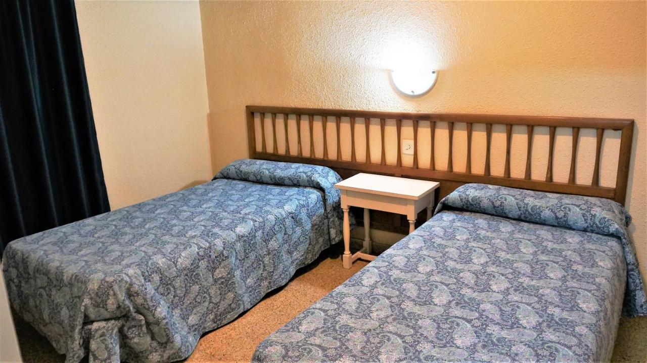 Apartamentos Astoria B - Бенидорм Экстерьер фото