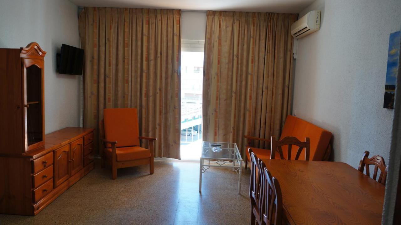 Apartamentos Astoria B - Бенидорм Экстерьер фото